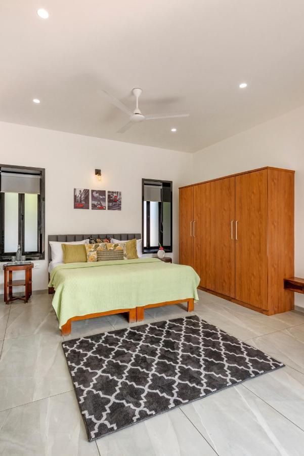 Saffronstays Mayfair Gardens 4 Bedroom Petfriendly Pool Villa Alībāg Dış mekan fotoğraf